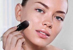 Elije bien tu base de maquillaje