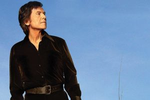 Raphael vuelve a Tenerife con su gira “Amor & Desamor”.