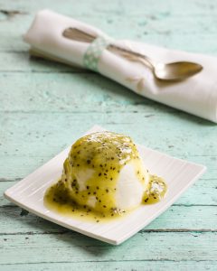 Panna Cotta con Coulis de Kiwi