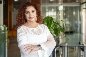 Beatriz Barrera: «Todavía hoy muchos puestos importantes siguen sin ser ocupados por mujeres»