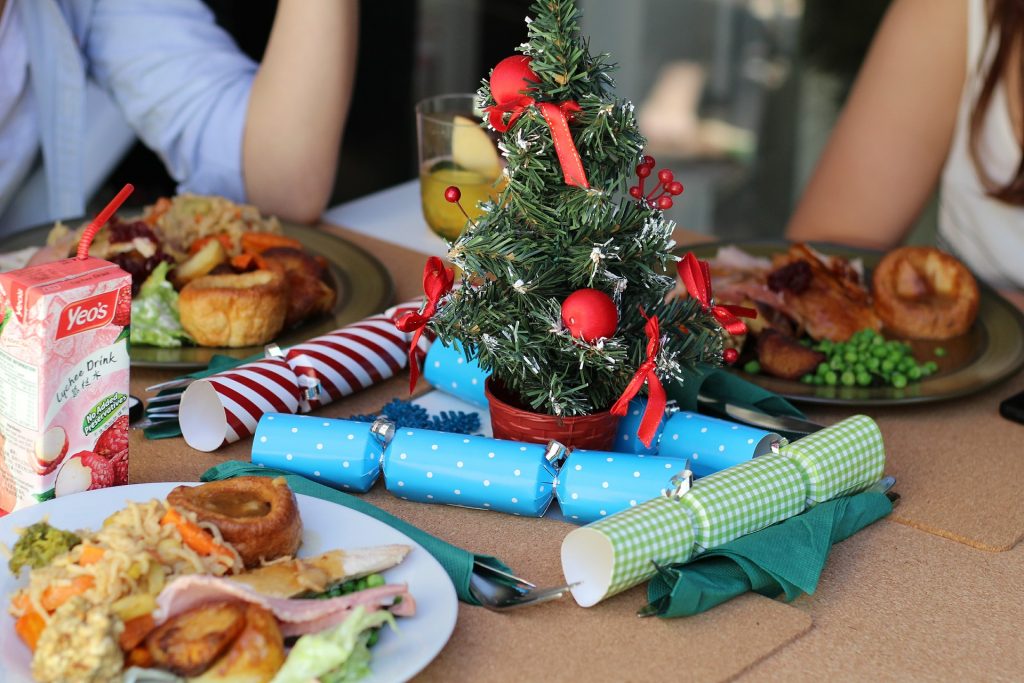 ¿Atracones navideños? Consejos para superarlos