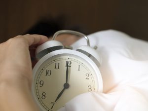Llega el horario de invierno: consejos para dormir bien