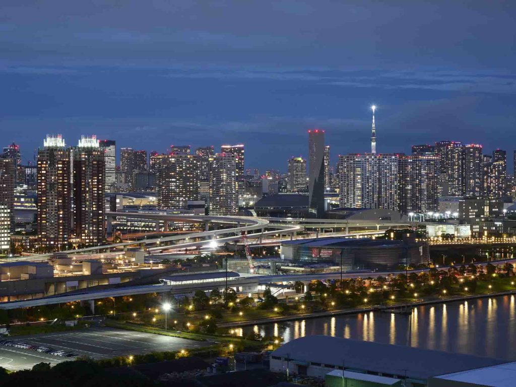 Verano en Tokio: planes refrescantes de día y experiencias únicas de noche