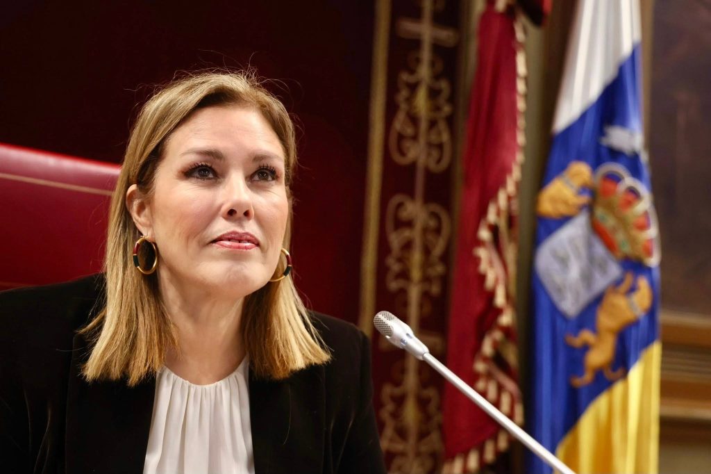 Astrid Pérez y la responsabilidad de contar la caída de una mujer