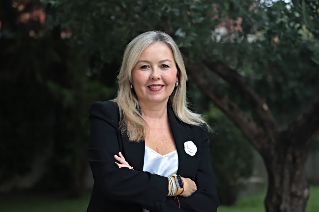 Marta Saavedra, senadora por Gran Canaria, durante su entrevista con Más Mujer Online